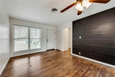 2006 Jacqueline Dr, Denton, TX 76205 - photo 2