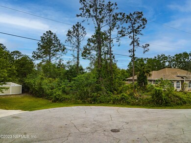 4 ROSEANN PL