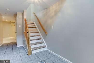 7011 Yellow Amber Ct, Capitol Heights, MD 20743 - photo 5