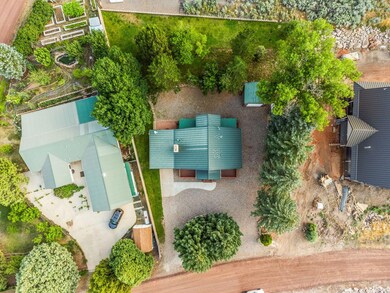 938 E Spring Creek Ln, Pine Valley, UT 84781 - photo 7