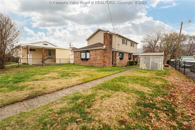 2617 Dunbar Ave, Dunbar, WV 25064 - photo 2