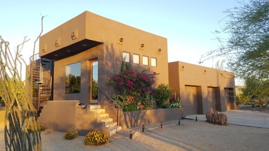 Exterior  (3)