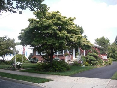 2007 E Columbia St, Allentown, PA 18109 - photo 2