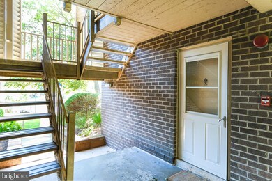17816 Buehler Rd unit 163, Olney, MD 20832 - photo 4