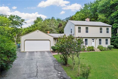 576 Weaver Hill Rd, West Greenwich, RI 02817 - photo 2