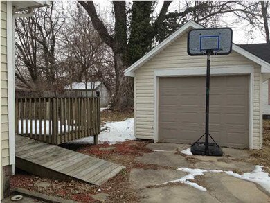 604 N Gibson St, Princeton, IN 47670 - photo 3