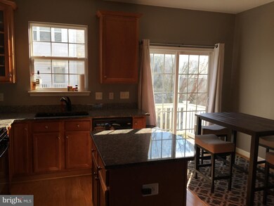 561 Garrett a Morgan Blvd, Hyattsville, MD 20785 - photo 7