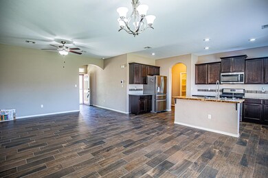 870 Valencia, Alamogordo, NM 88310 - photo 5