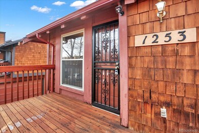 1253 S Crystal Way, Aurora, CO 80012 - photo 3