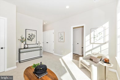 306 Baughmans Ln, Frederick, MD 21702 - photo 4