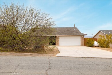 6592 Ivanpah Ave, Twentynine Palms, CA 92277 - photo 2