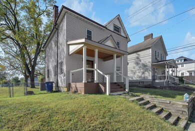 4-web-or-mls-1083-forest-st