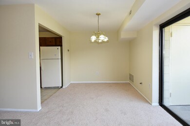 Lafayette Park unit 504, Falls Church, VA 22041 - photo 4