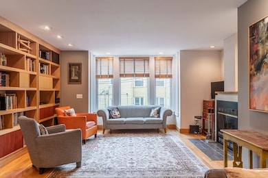 54 Trowbridge St unit G, Cambridge, MA 02138 - photo 4