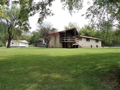 272 Snell Rd, Shelbyville, TN 37160 - photo 3