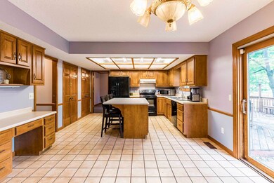 5131 Litchfield Rd, Fort Wayne, IN 46835 - photo 6