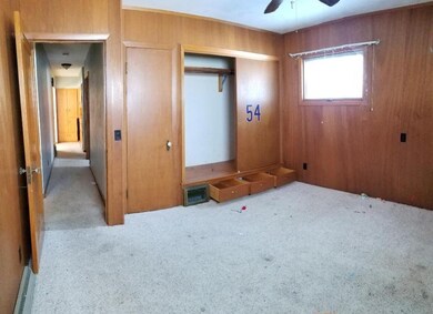 Bedroom NE