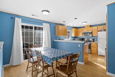 782 Columbine Way, Central Point, OR 97502 - photo 6