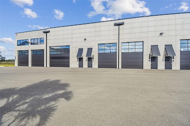 6500 Motor Enclave Way unit 503, Tampa, FL 33610 - photo 4