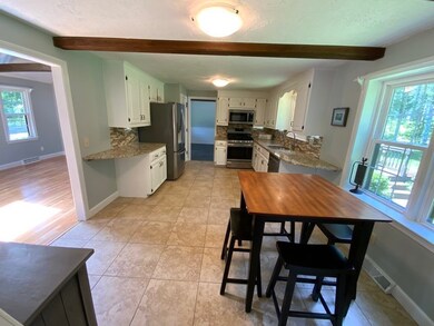 25 Spring St, Plympton, MA 02367 - photo 6