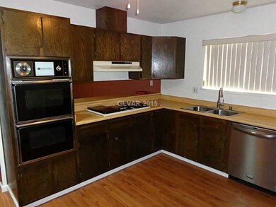 Kitchen. ALL APPLIANCES SHOWN INCLUDED