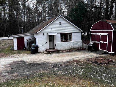 421 N Stark Hwy, Weare, NH 03281 - photo 4