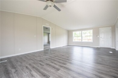 3918 N Bogardus Rd, Austin, IN 47102 - photo 4