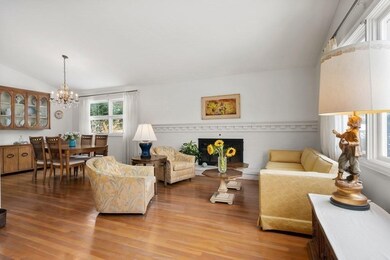 14 Woodbine Cir, Needham Heights, MA 02494 - photo 4