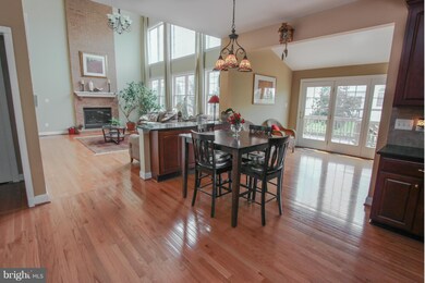 43277 Valiant Dr, Chantilly, VA 20152 - photo 5