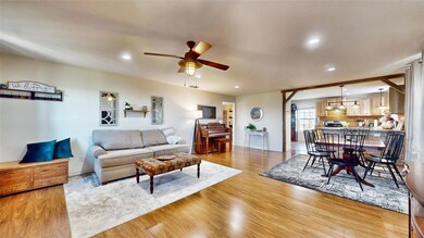 148 Mccrae Ln, Boyd, TX 76023 - photo 3