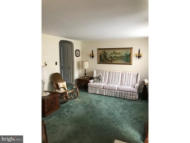 45 Strathaven Dr, Broomall, PA 19008 - photo 3