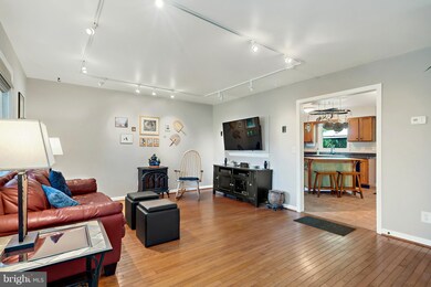 8544 Opal Rd, Warrenton, VA 20186 - photo 5