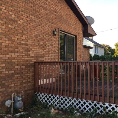 170 Fairview Ave, Wind Gap, PA 18091 - photo 2