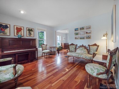 520 6th St, Ann Arbor, MI 48103 - photo 6