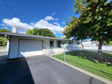 3821 Sturdivant Ave, Klamath Falls, OR 97603 - photo 6