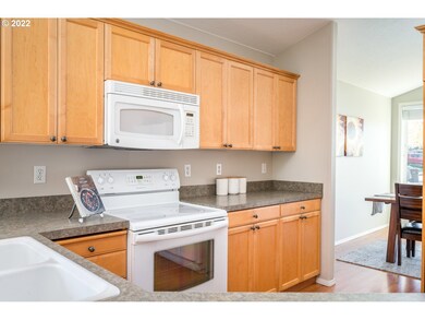 624 S Ponderosa Ct, Canby, OR 97013 - photo 4