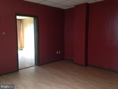 109 E Hancock St, Saint Clair, PA 17970 - photo 6