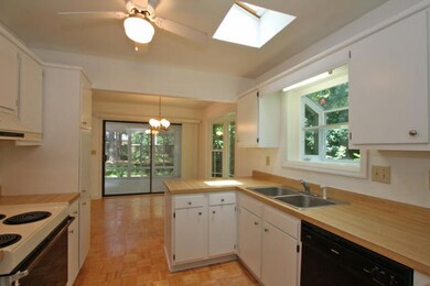 Kitchen 3