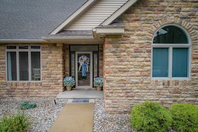 2262 N Rolling Ridge Dr, Midland, MI 48642 - photo 7