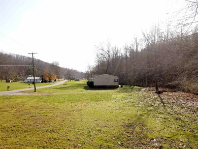 16801 Trace Rd, Rush, KY 41168 - photo 6