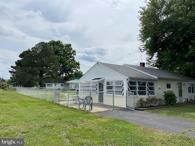 38 Gun Club Rd, Colonial Beach, VA 22443 - photo 4