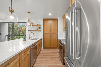 Shore Tower unit 305, La Jolla, CA 92037 - photo 6