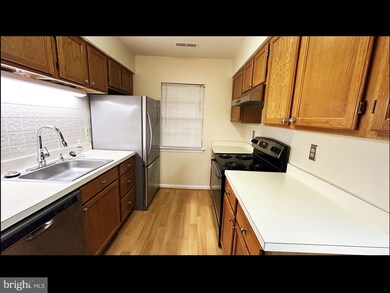 9262 Cherry Ln unit 43, Laurel, MD 20708 - photo 7