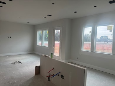 4007 Buffalo Moon Dr, Houston, TX 77045 - photo 2