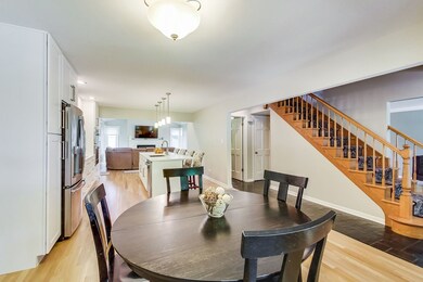 Breakfast Room