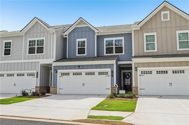 1181 Chastain Dr, Sugar Hill, GA 30518 - photo 3