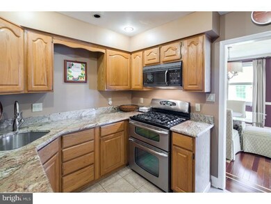 79 Strathaven Dr, Broomall, PA 19008 - photo 7