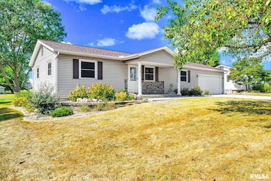 201 Olga St, Roanoke, IL 61561 - photo 3