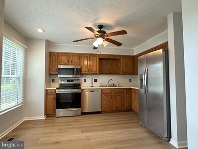 2081 Cidermill Ln, Winchester, VA 22601 - photo 3