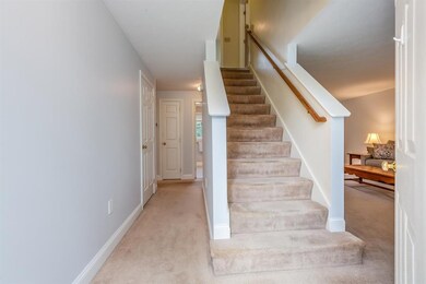 24 Chasebrook Cir, Litchfield, NH 03052 - photo 3